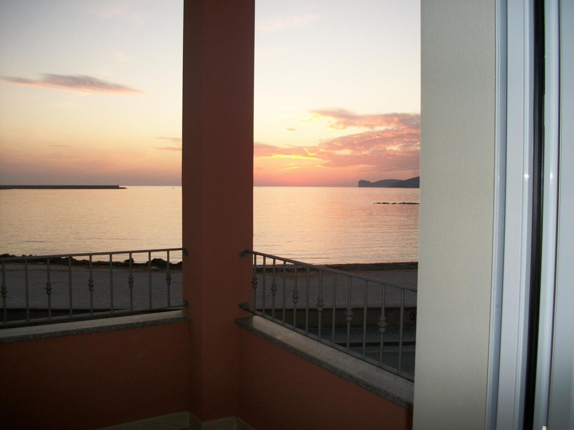 Guest House Sea Rooms Alghero Exteriör bild